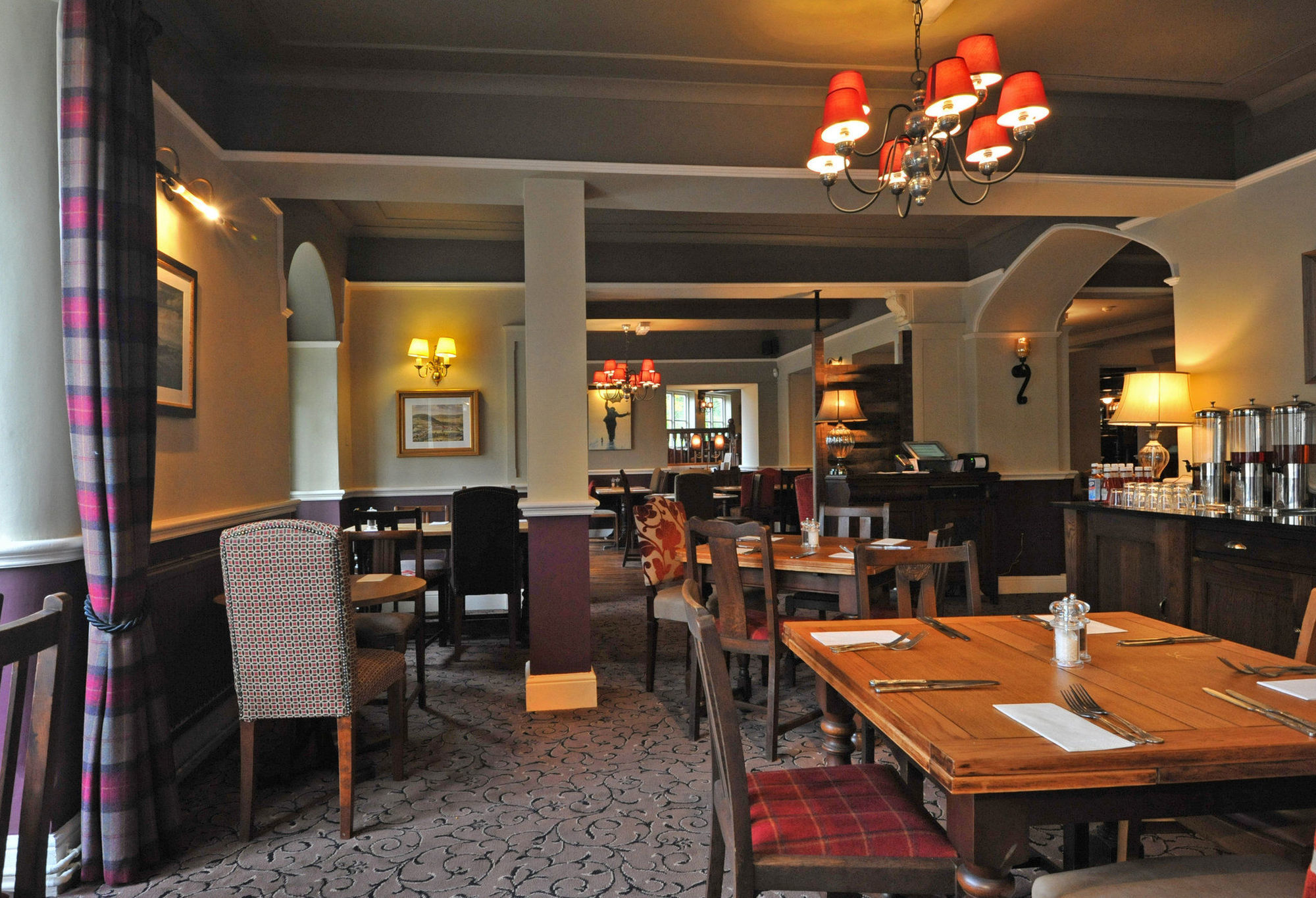 Royal George Hotel By Greene King Inns Birdlip Restaurant foto